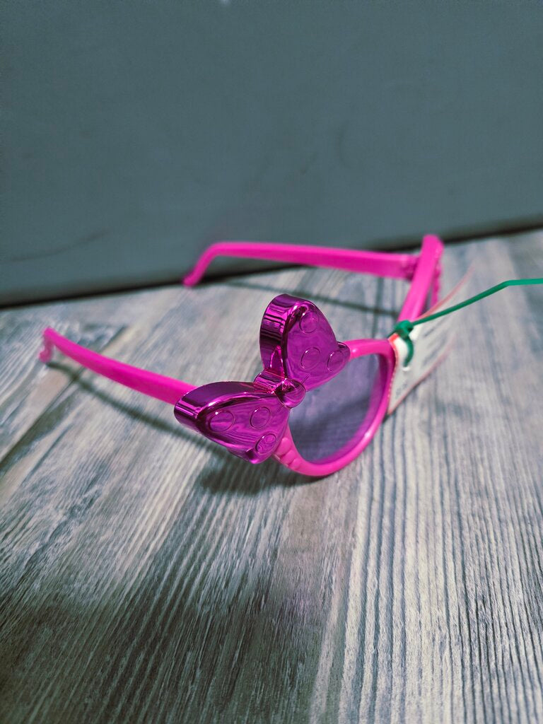minnie moues glasses