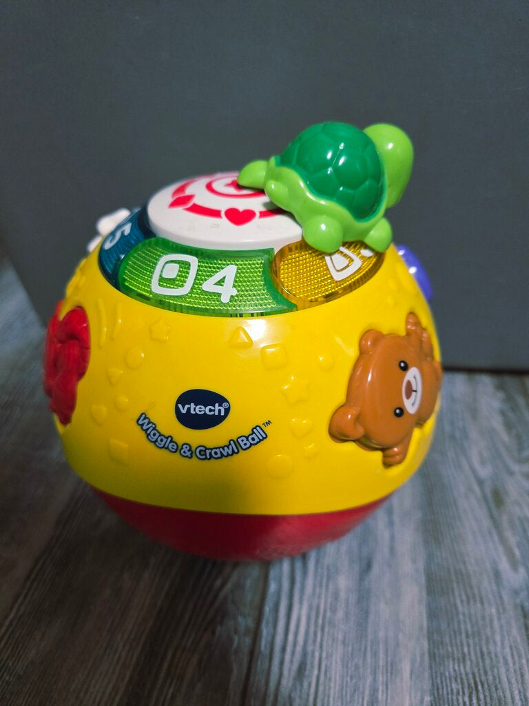 VTech Wiggle & Crawl Ball