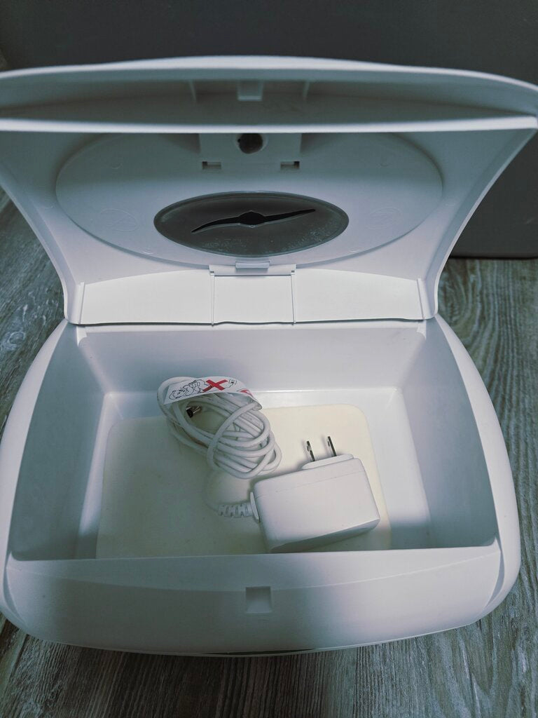 Baby Wipe Dispenser