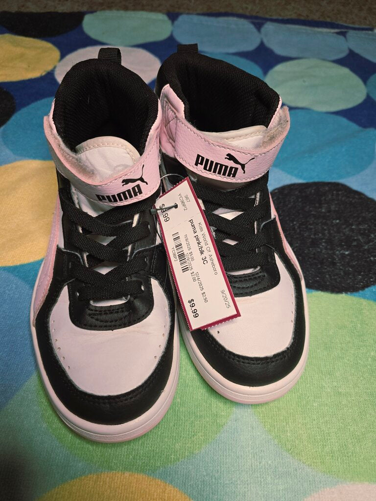 Size 3 Youth pink/blk Pumas