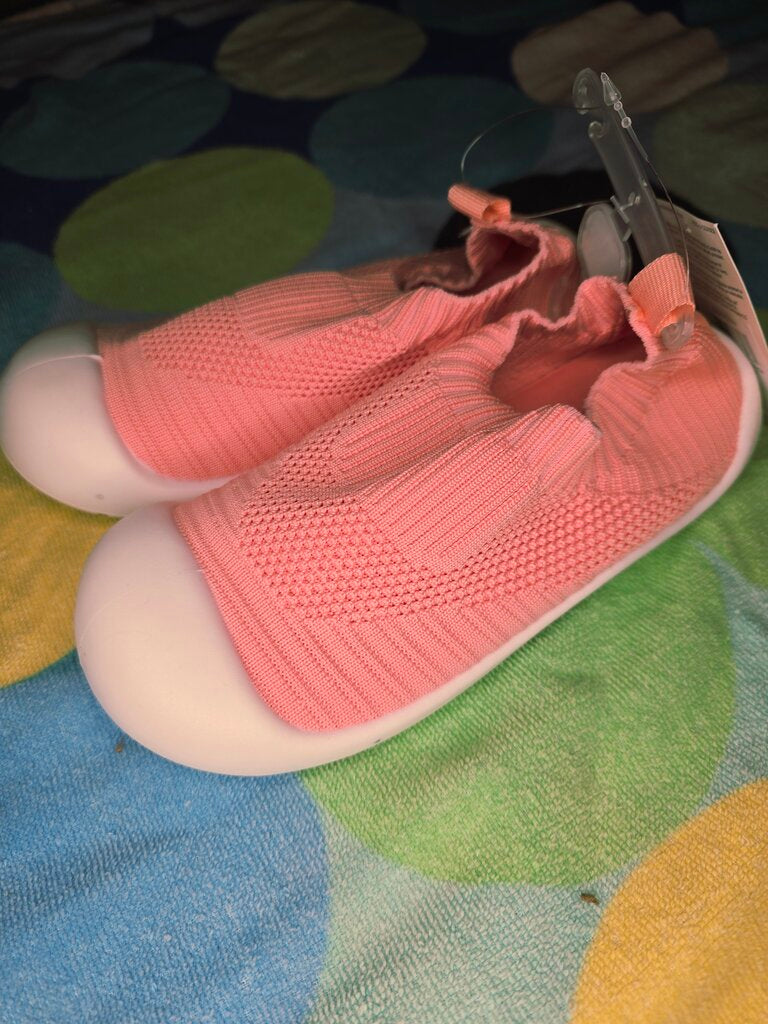 Size 12 pink shoes NWT