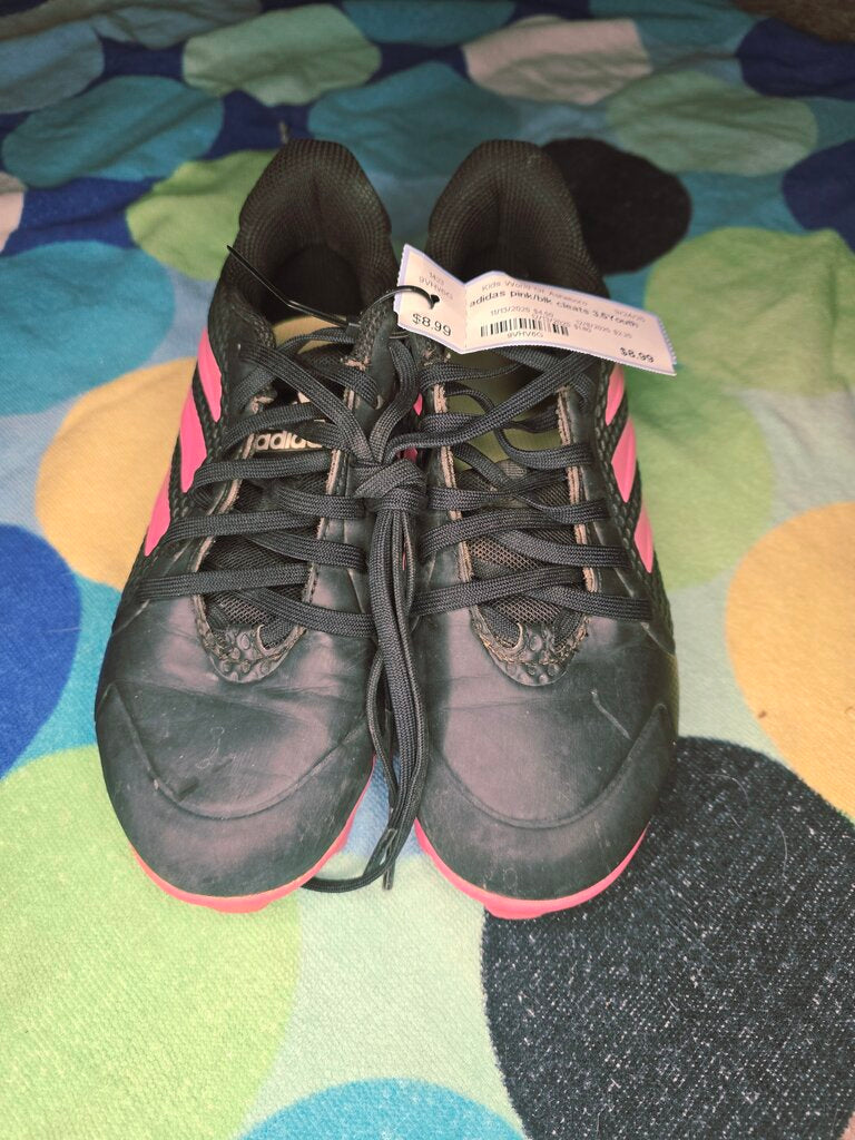 Size 3.5 pink/blk cleats Adidas
