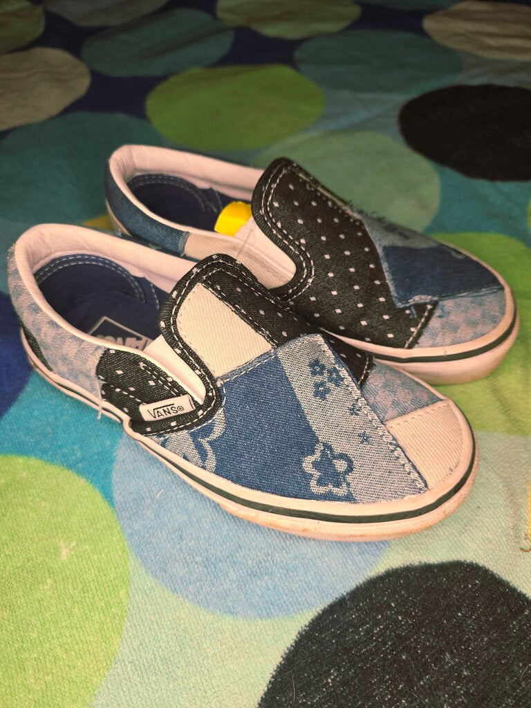 Size 12.5 blue/denim Vans