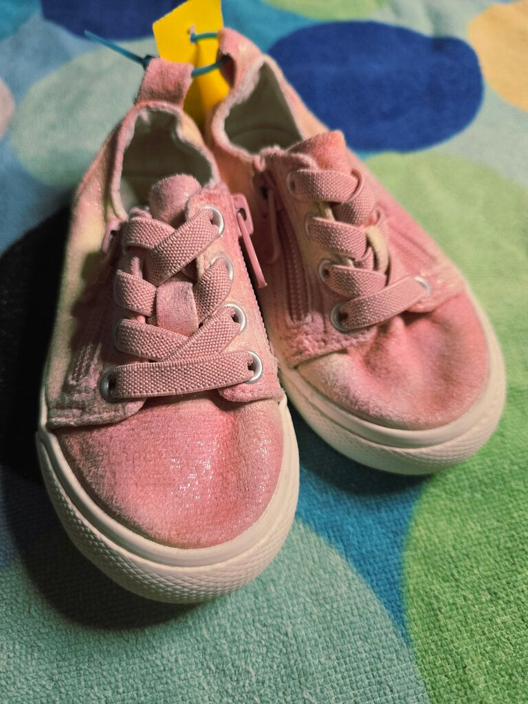 Size 6 pink shoes Cat&Jack