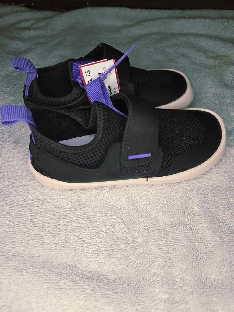 Size 10 black & purple shoes Wonder Nation
