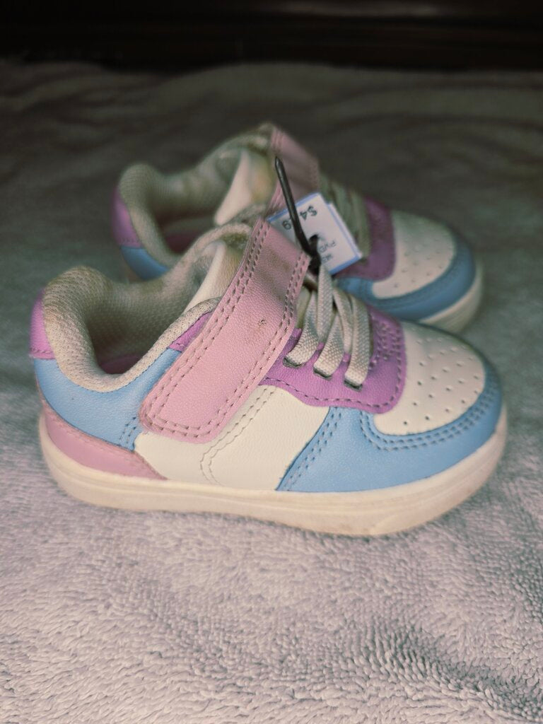 Size 4 pink/white/blue shoes Cat&Jack