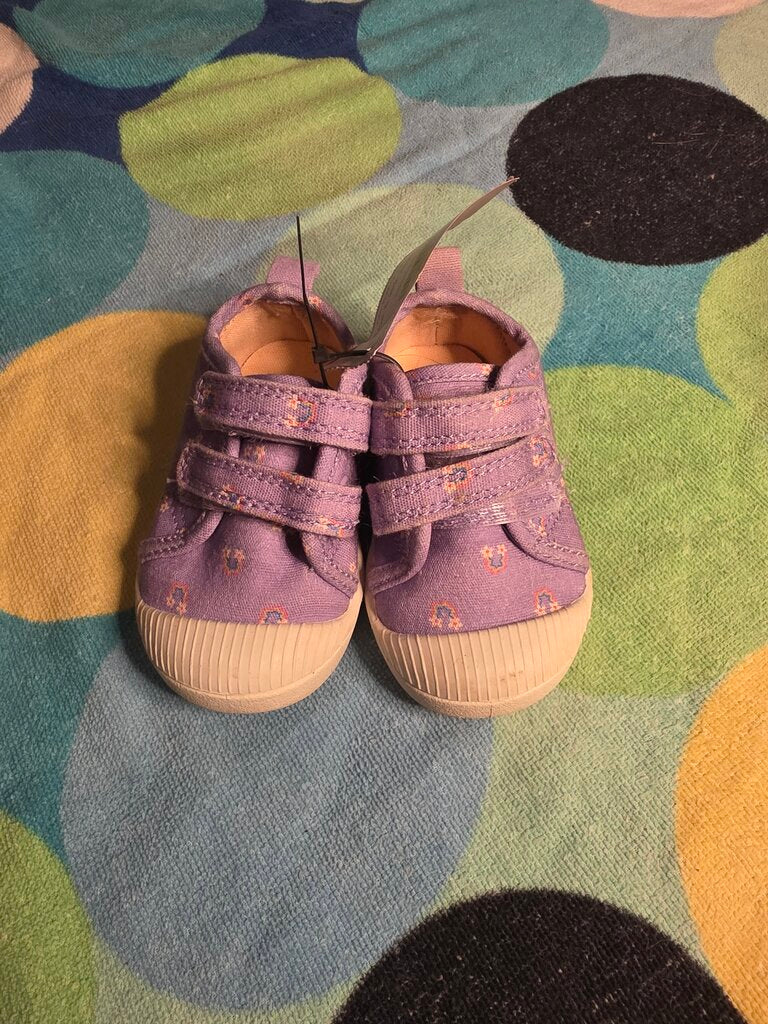Size 4 purple shoes Cat & Jack