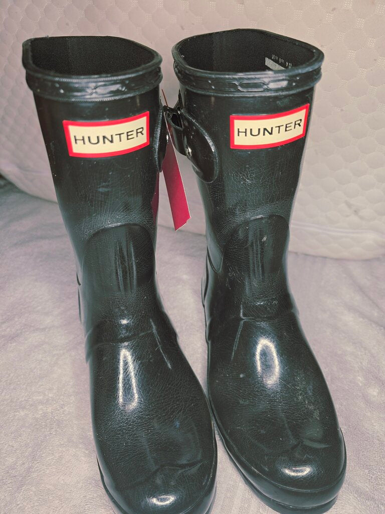 Size 6 Womens Original Short Boots Hunter