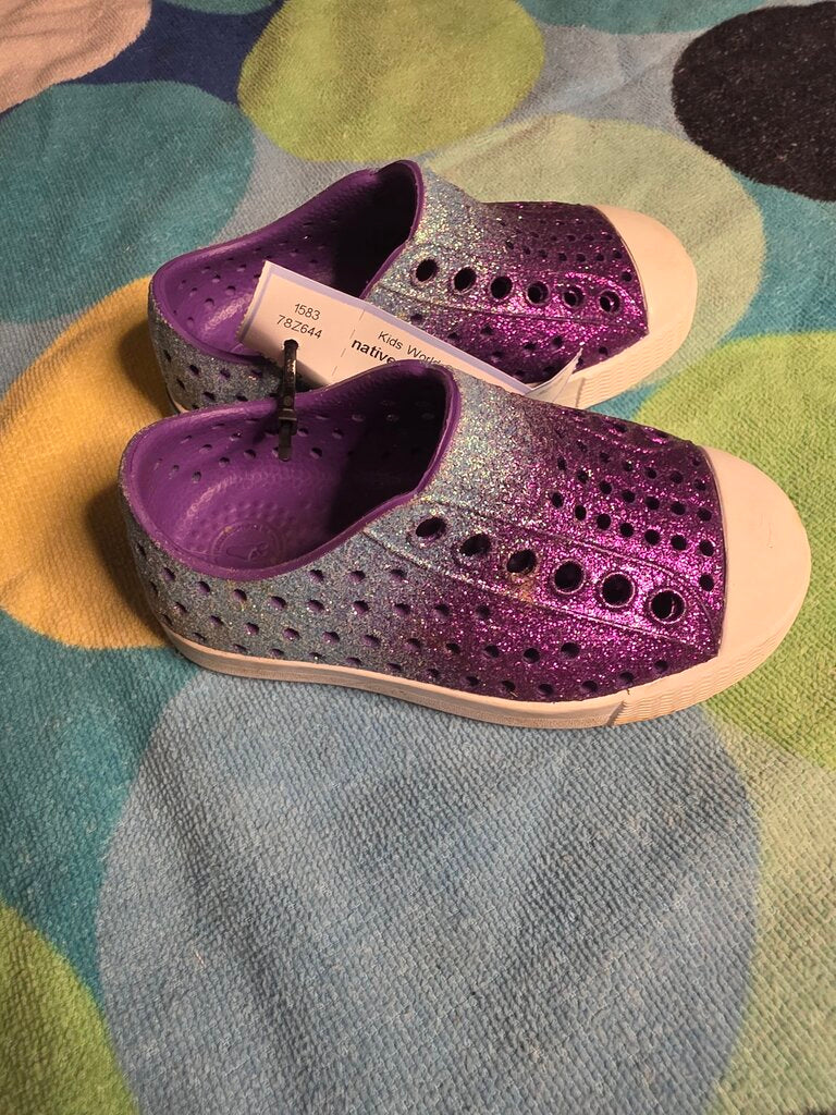 Size 6 Naitive purple sparkle