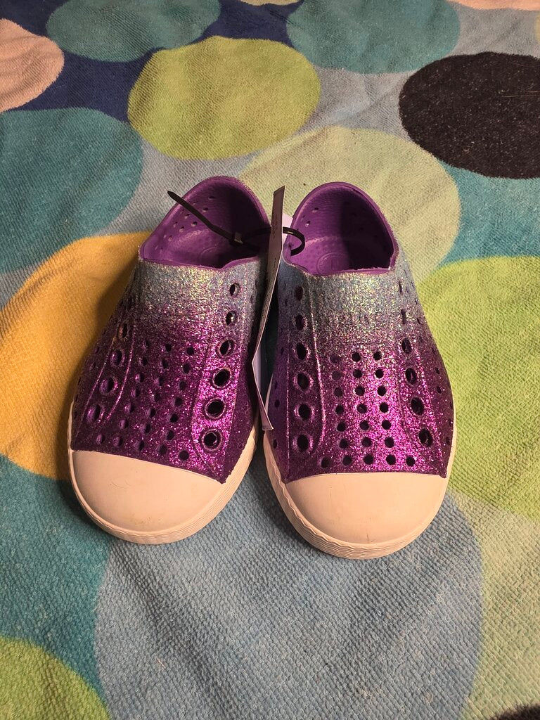 Size 6 Naitive purple sparkle