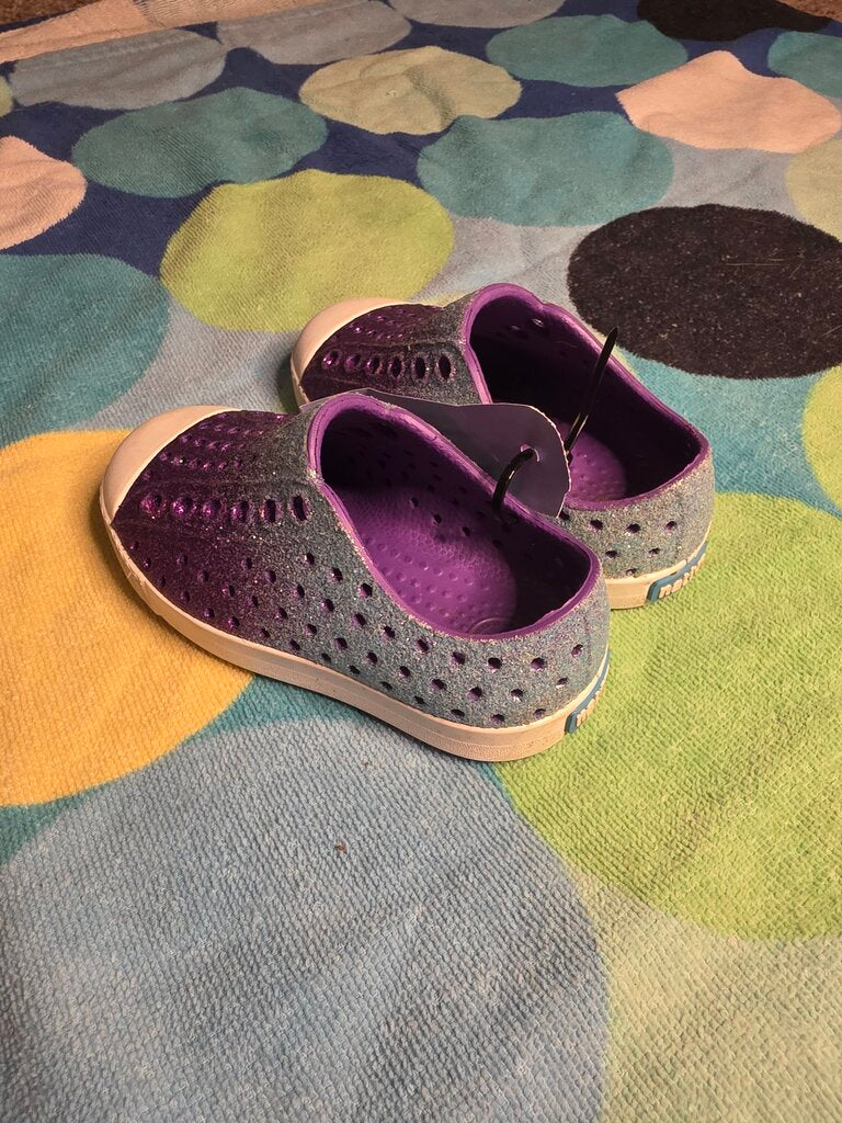 Size 6 Naitive purple sparkle