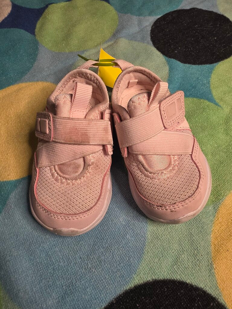 Size 4 Pink Shoes