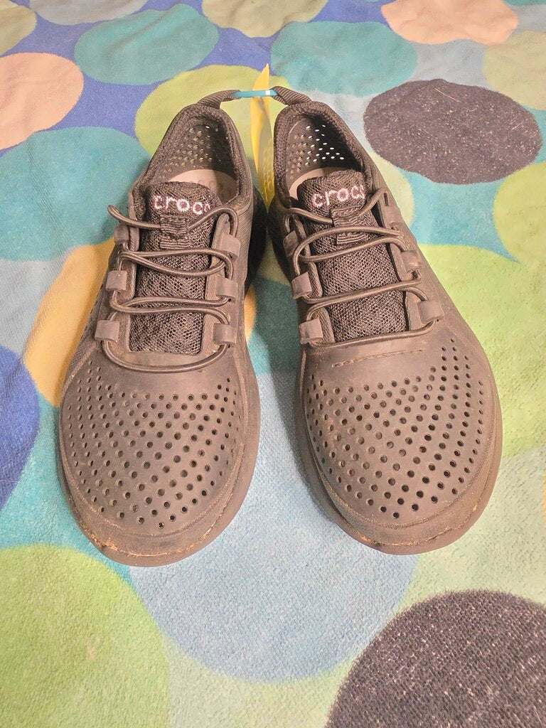 Size 13 black Crocs