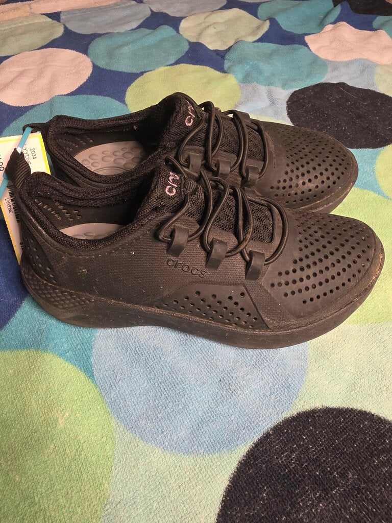 Size 13 black Crocs