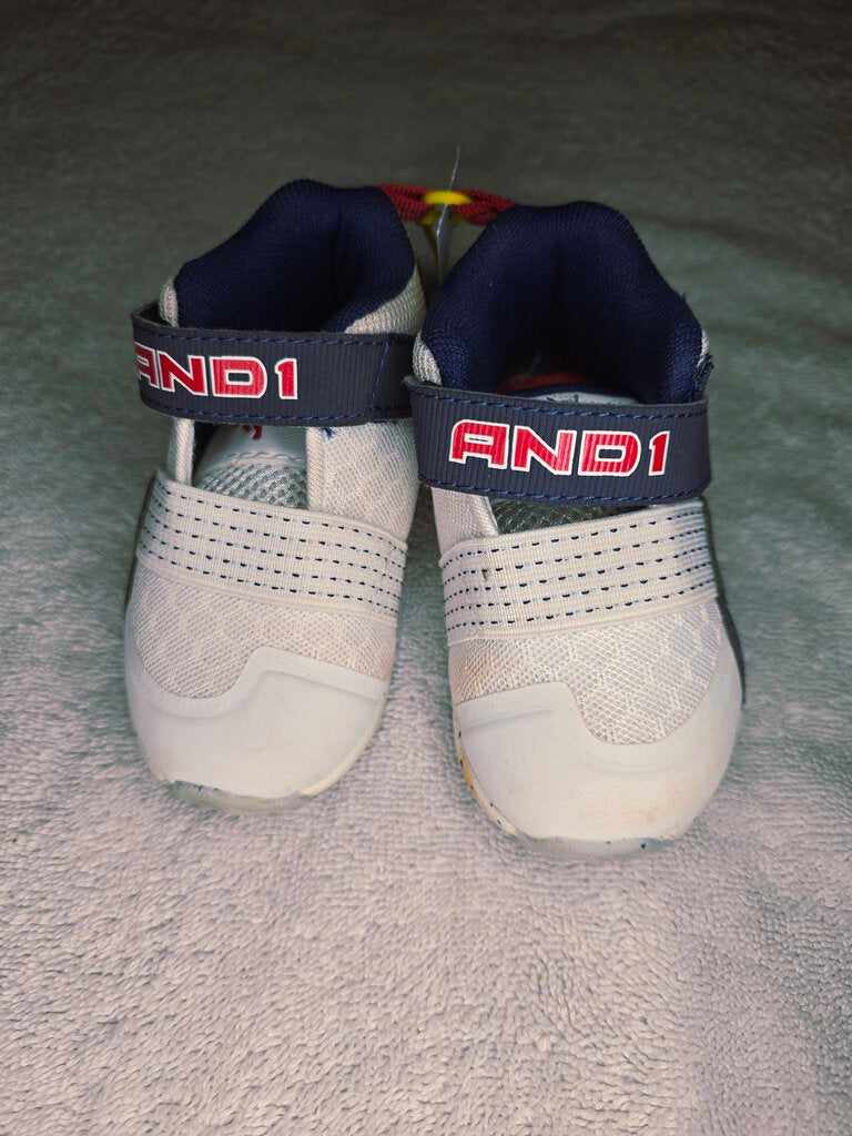 Size 4 white shoes And1