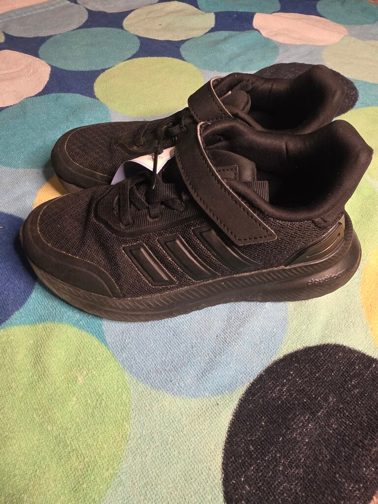 X_PLRPATH clouadfoam black (tip of toes have slight peel))