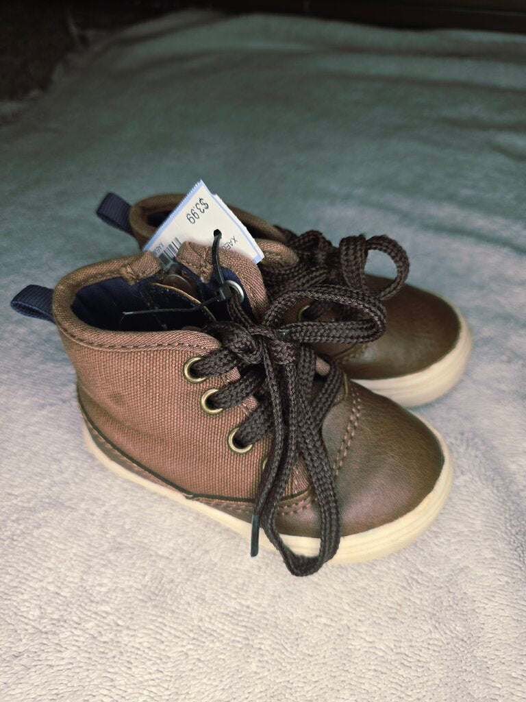 Size 4 brown boots Carters