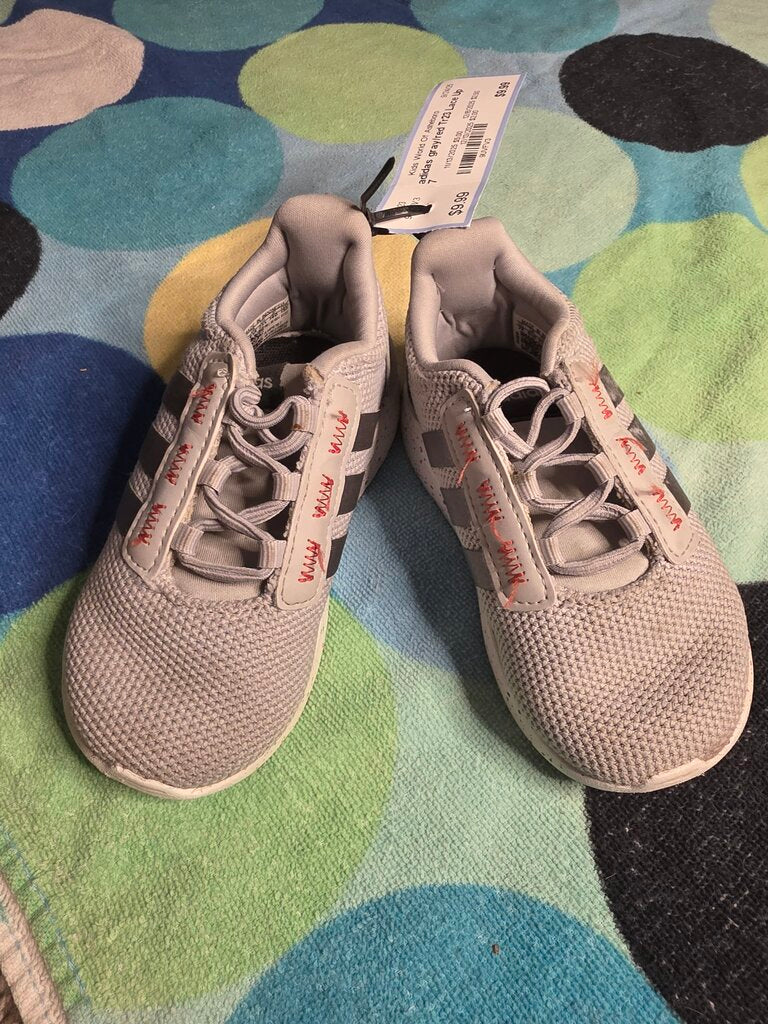 Size 7 gray/red Tr23 Lace Up Adidas