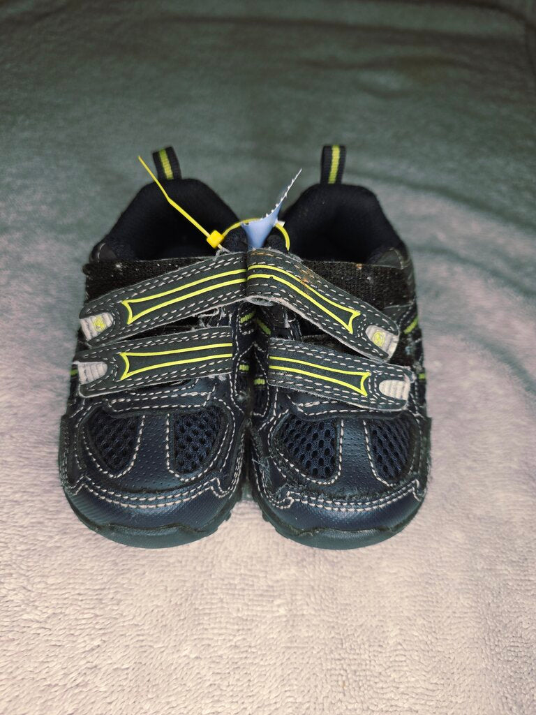 Size 4 navy & green shoes Stride Rite