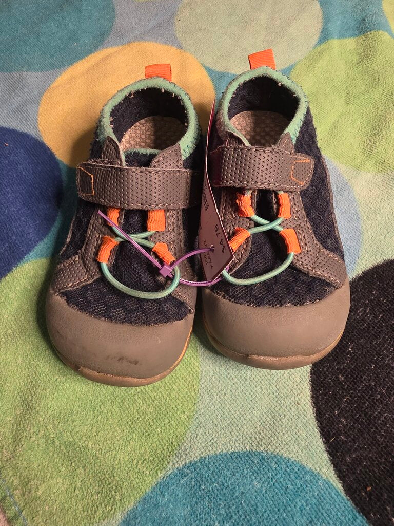 Size 7 blue/gray/teal See Kai Run
