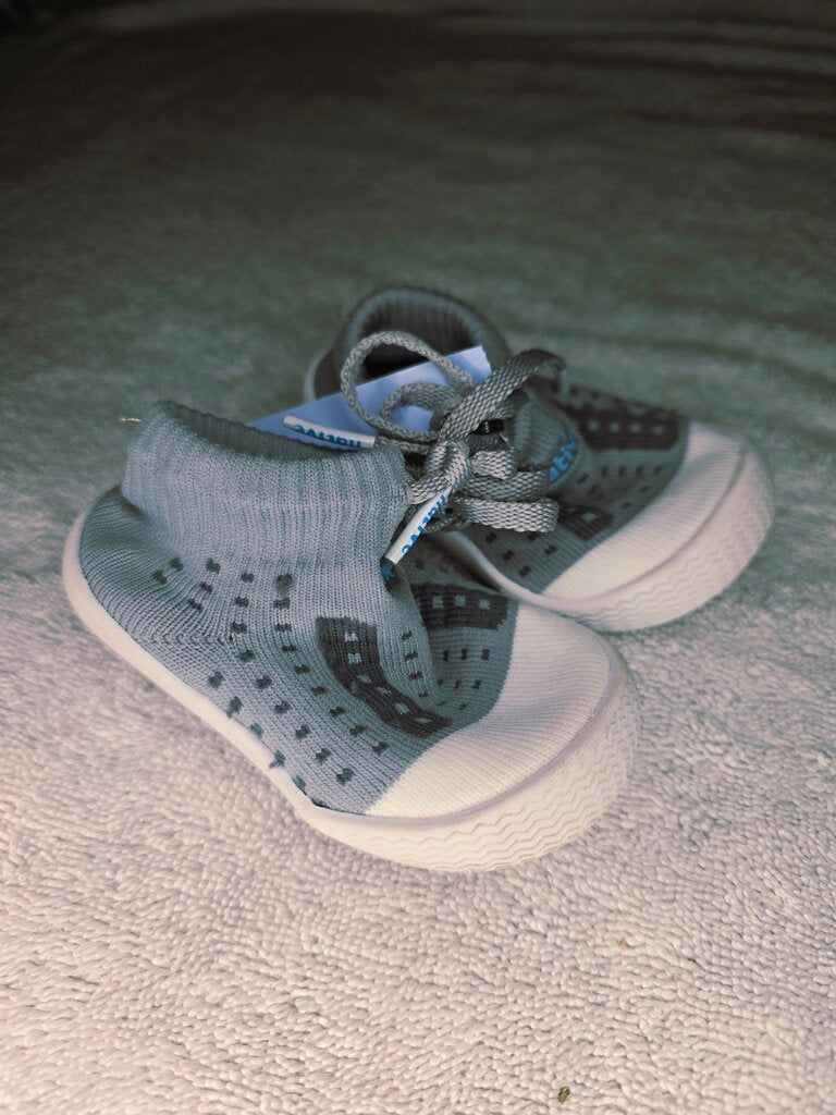 Size 2 gray nonslip sock shoes Natives