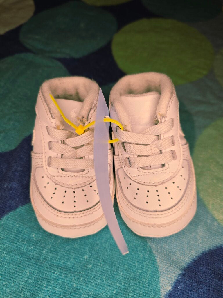 Size 1C White Air Force 1 Nike