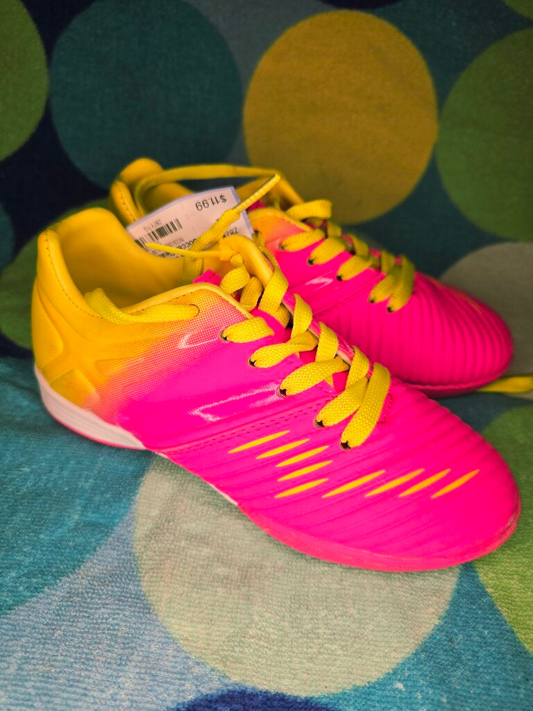IPink/Yellow Indoor Soccer Cleats