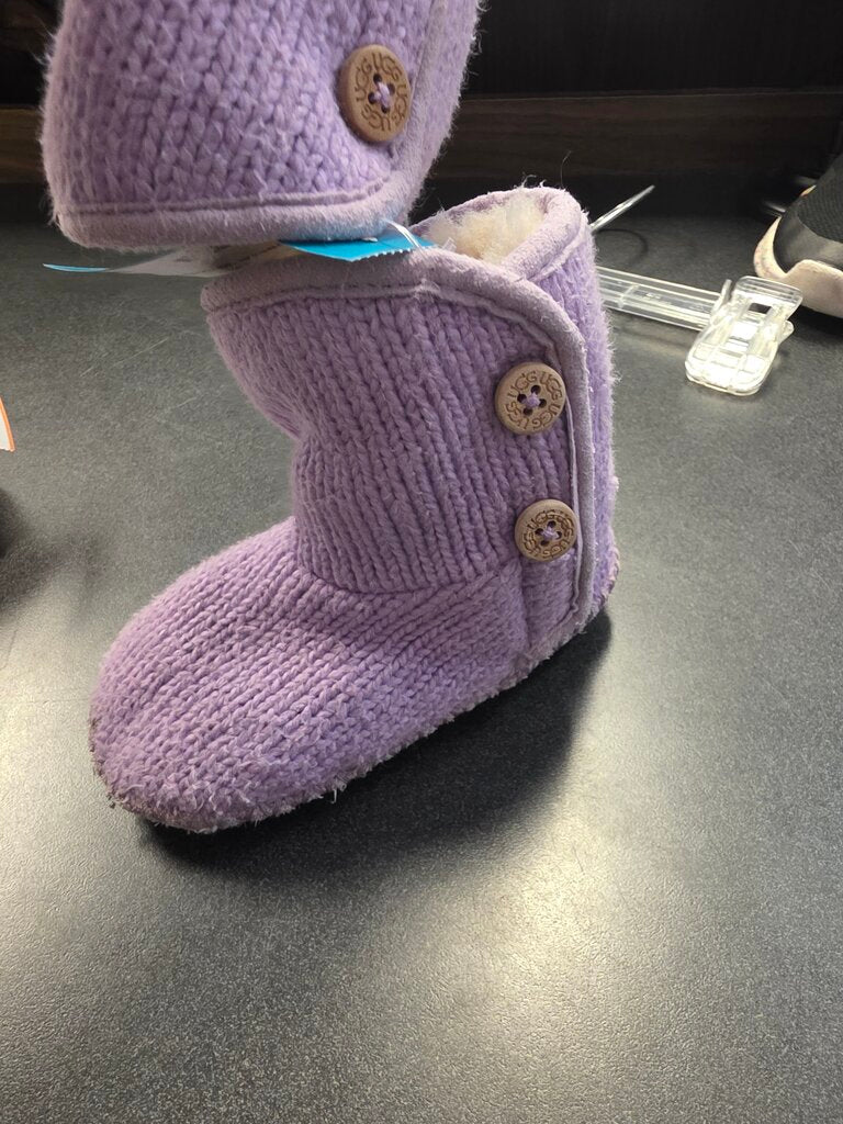 purple sweater ugg boots