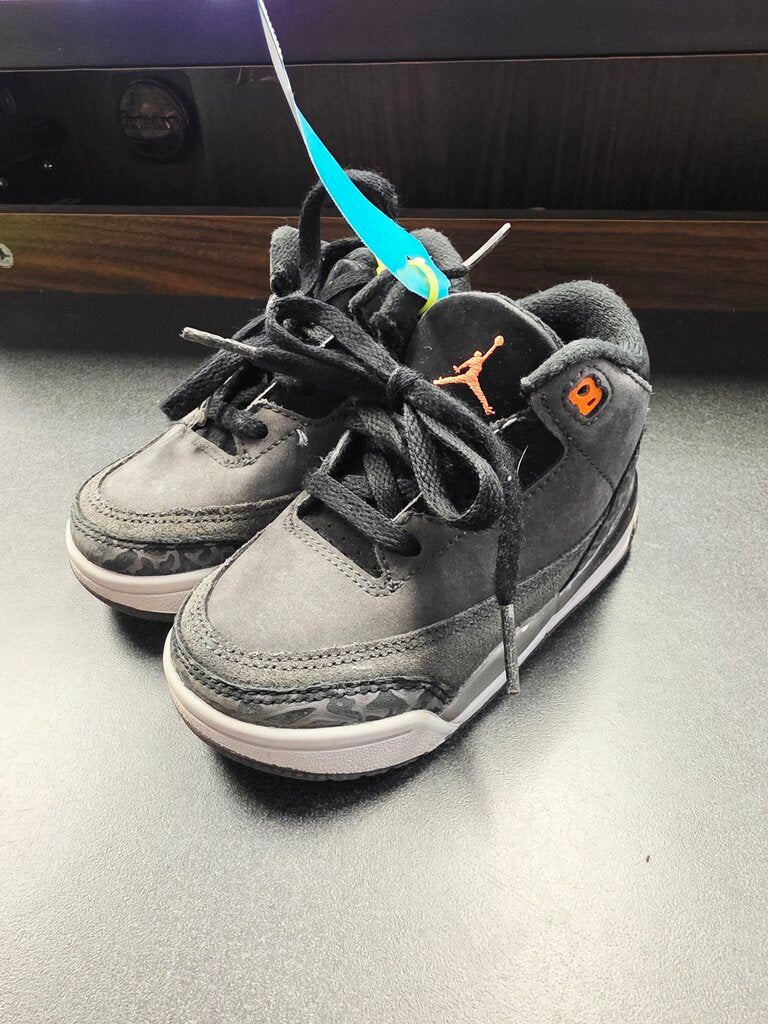 Jordan 3 Retro Fear Night Stadium