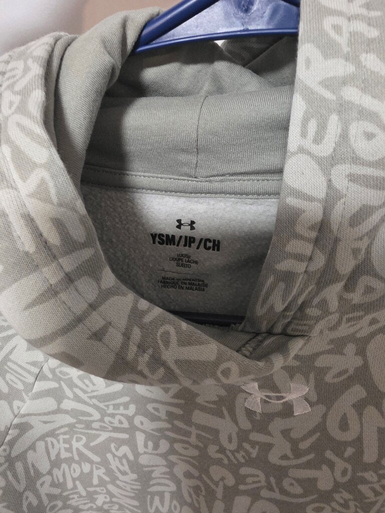 6 Under Armour Kids Hoodie