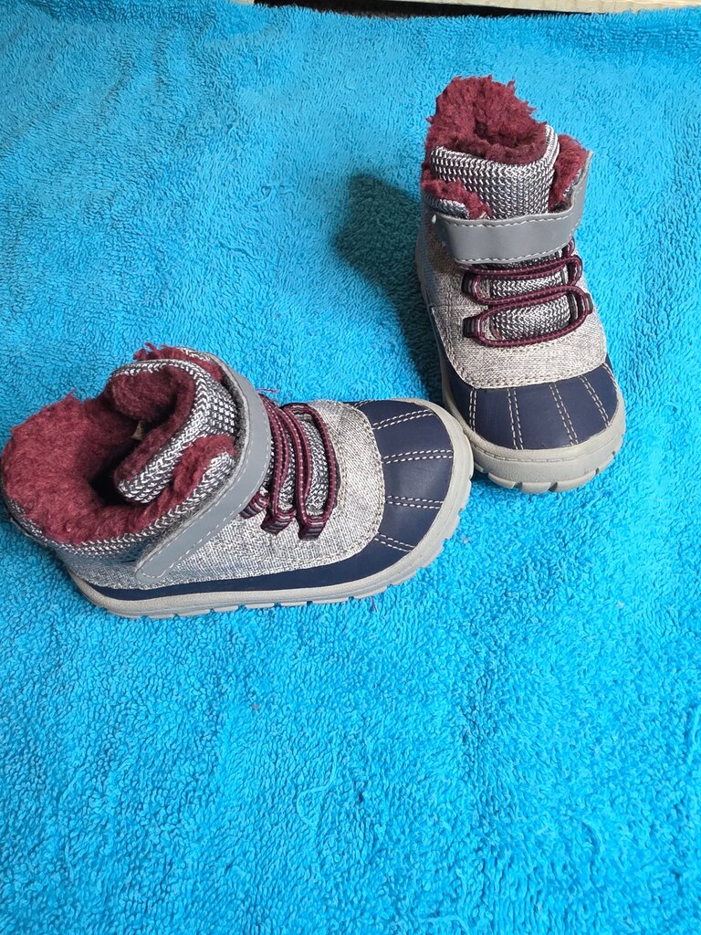 6 Wonder Nation Kids' Winter Boots