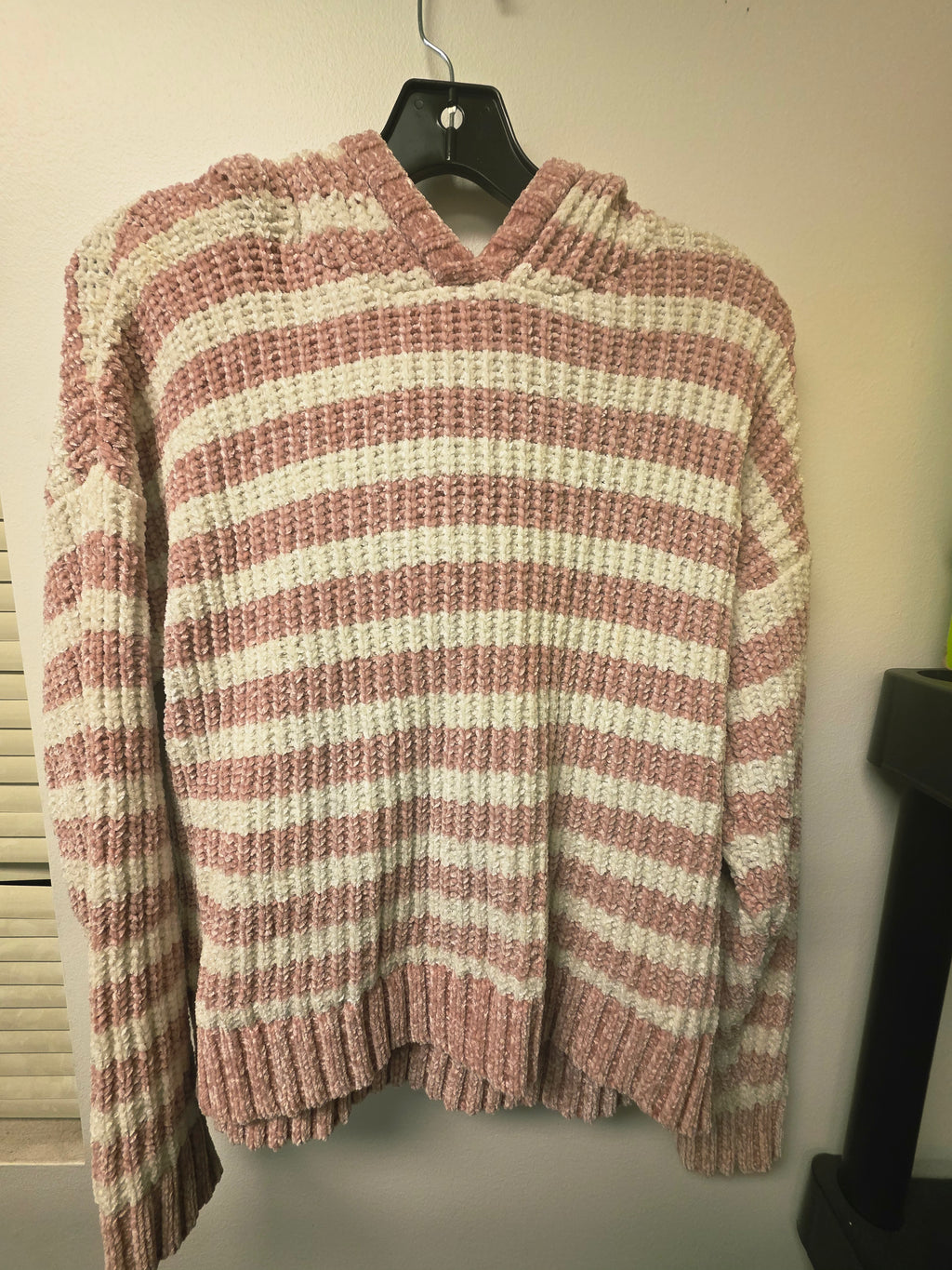 18/20 Knit Hoodie Pink Stripes Justice