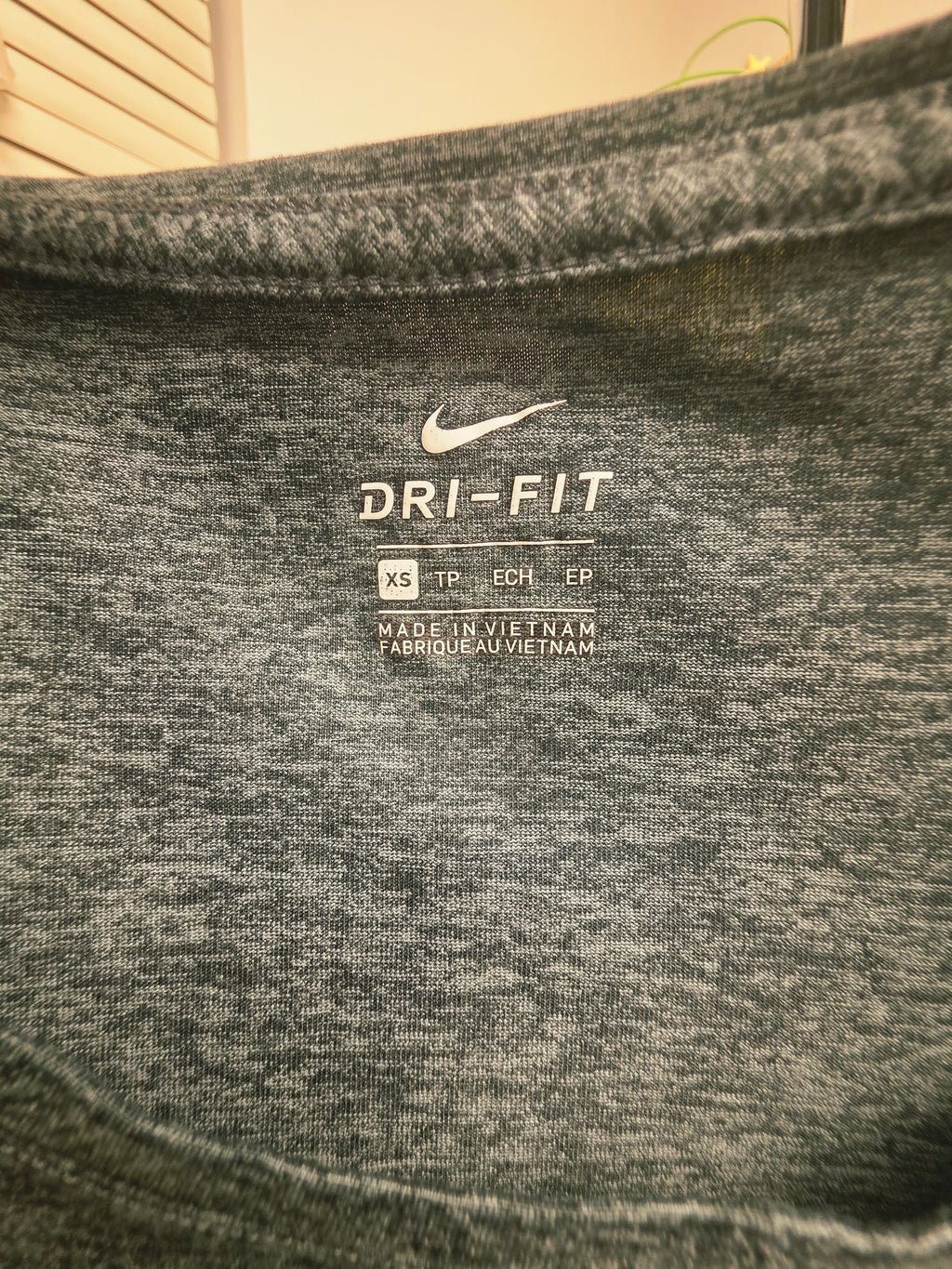 XS Women's Shirt Nike Dri-Fit